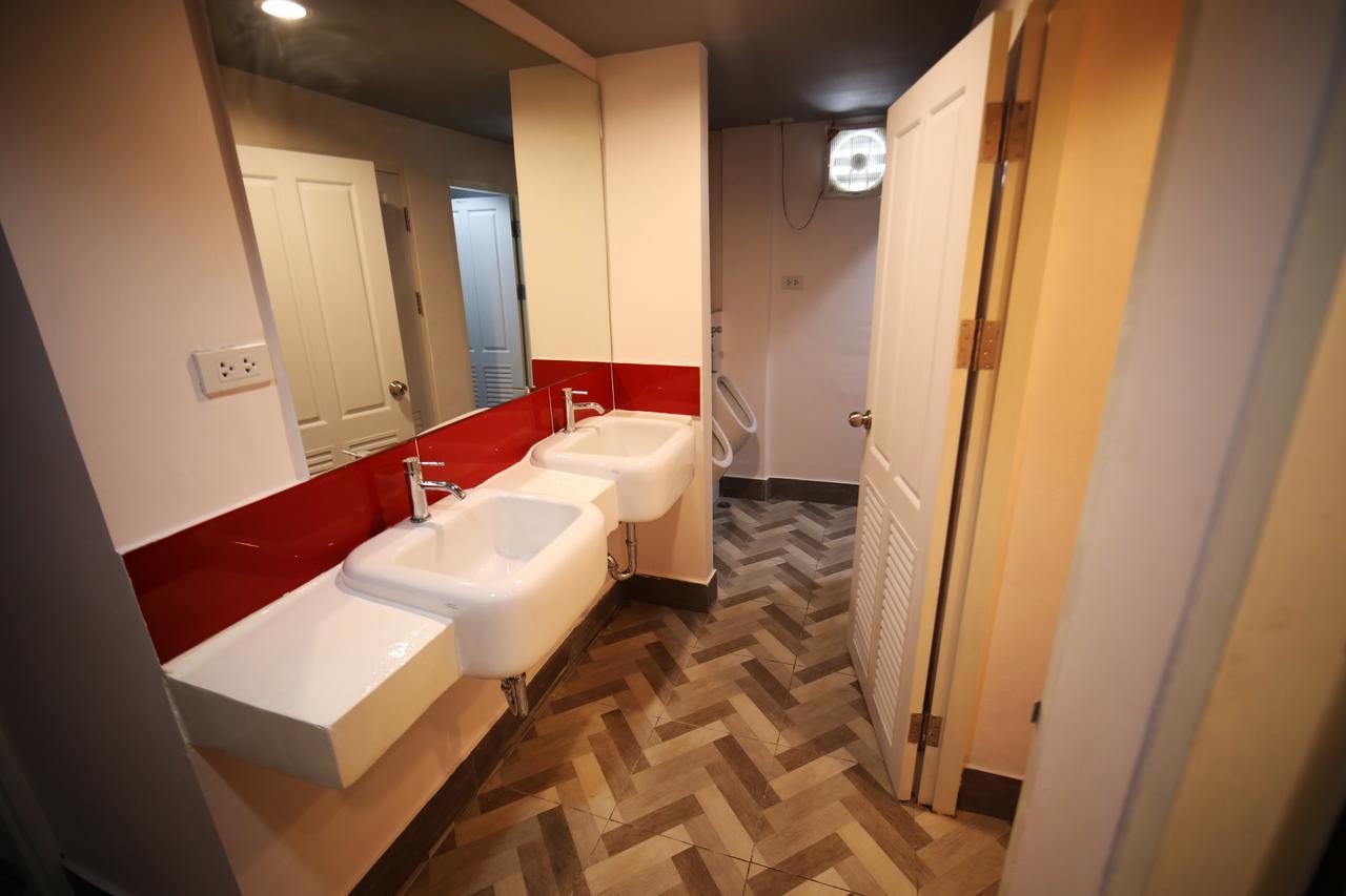 The Campus Hostel Bangkok Zewnętrze zdjęcie